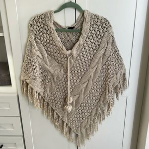 Like New H&M Knit Shawl - One Size